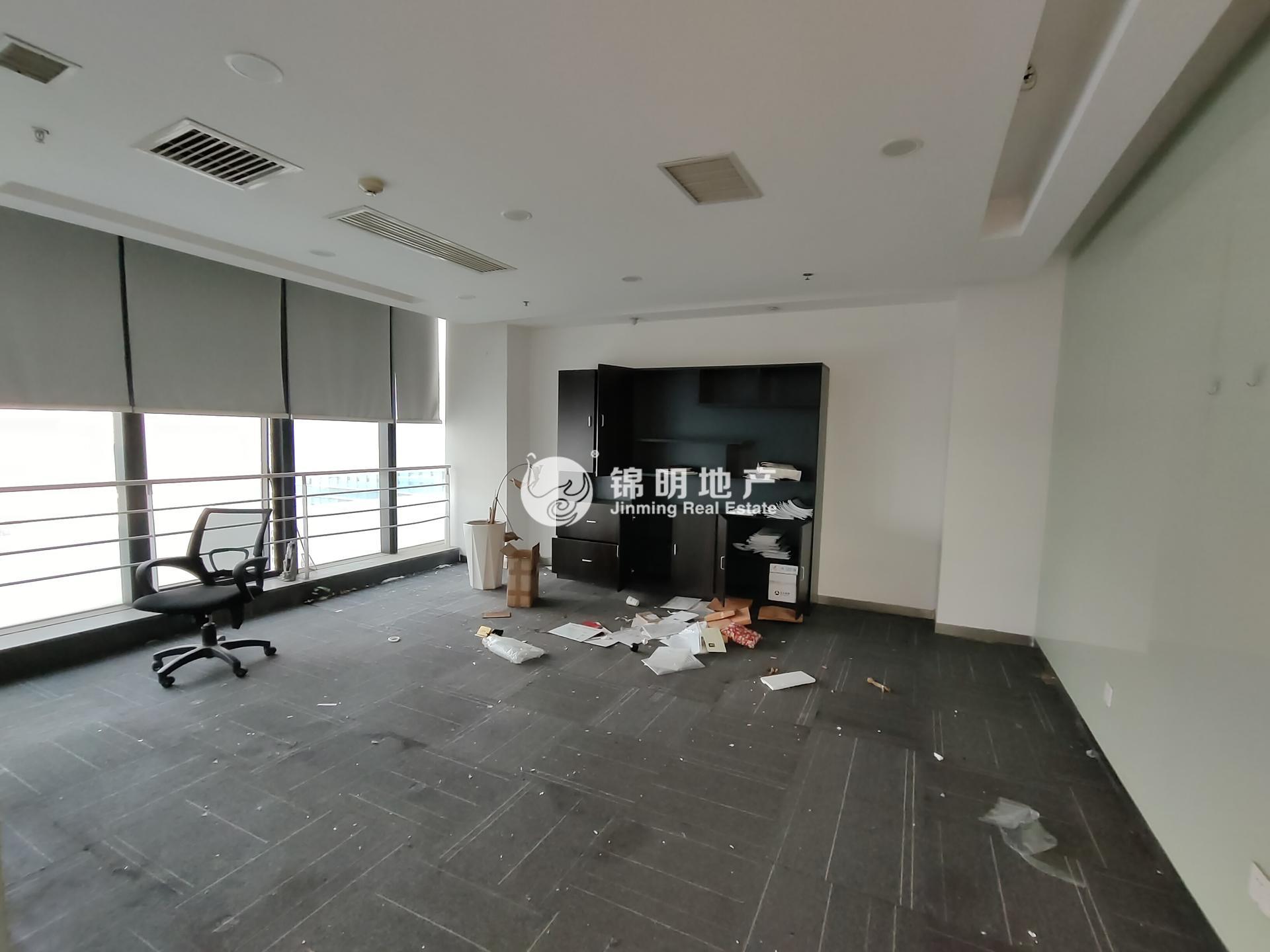 张江世和商务中心155平米写字楼出租